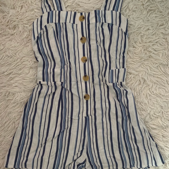 Romper - Picture 4 of 5